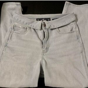 Hollister mom jeans